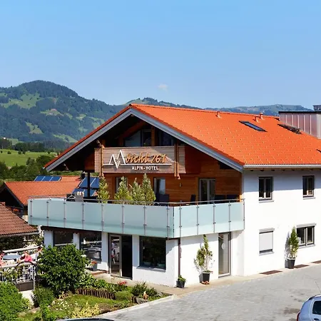 Hotel Bichl 761 3*
