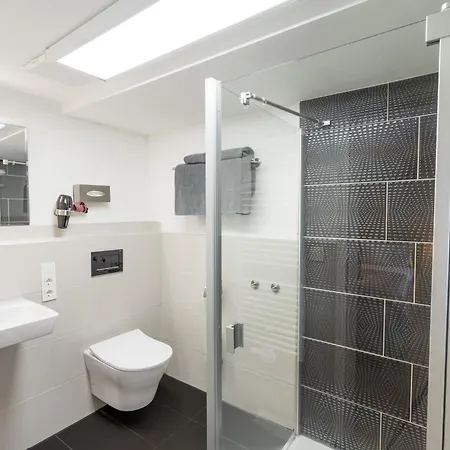 Bichl 761 3*