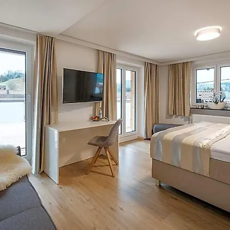 Bichl 761 Hotel 3*